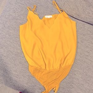 Mustard yellow tank